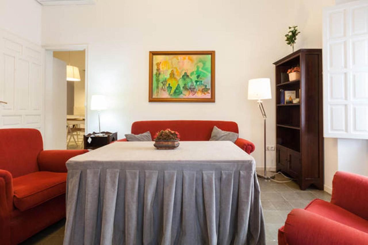 Apartamentos Rg Arenal Sevilla Zimmer foto